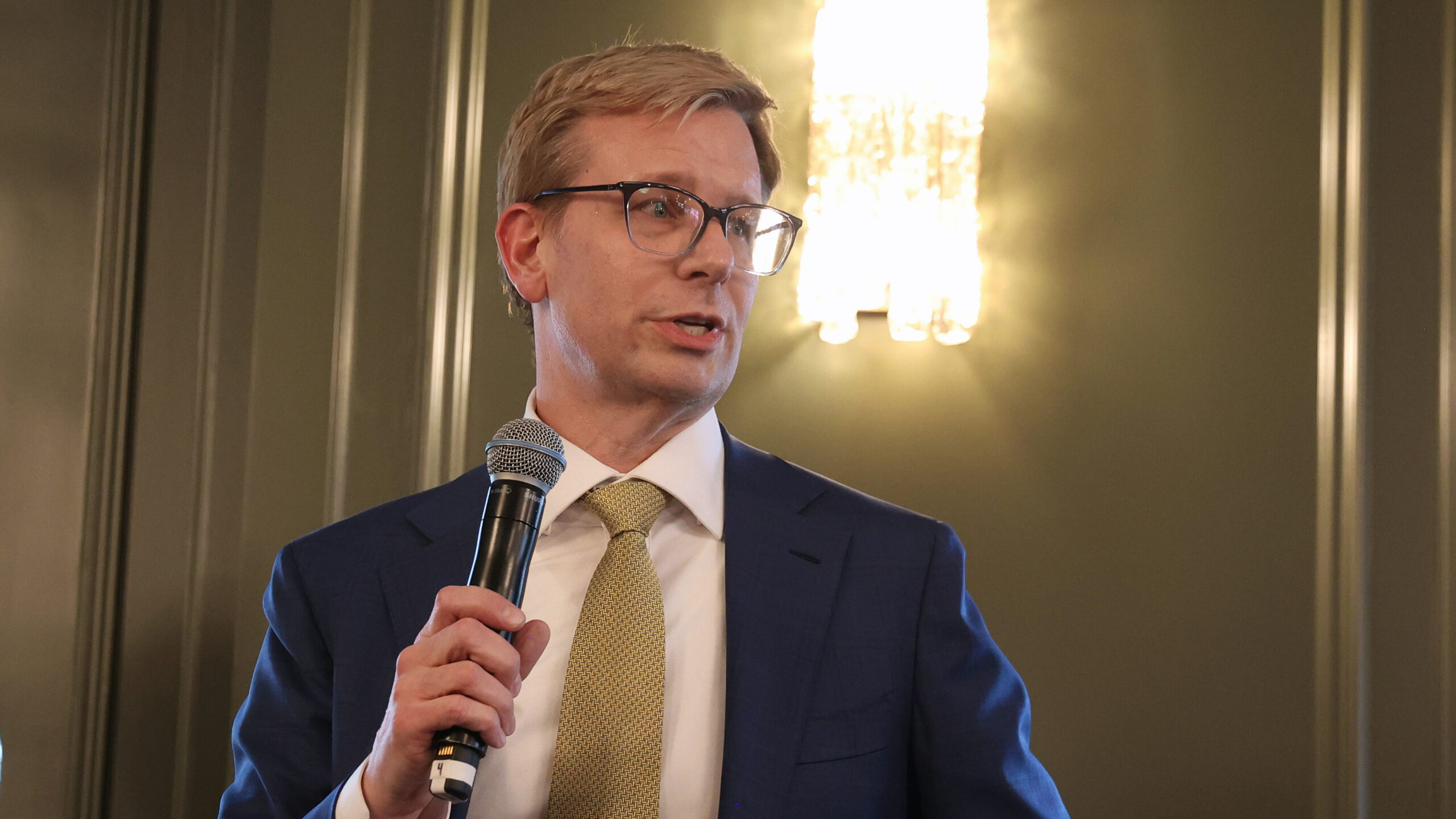 HHS’ tech office proposes to gut and reset health IT policy